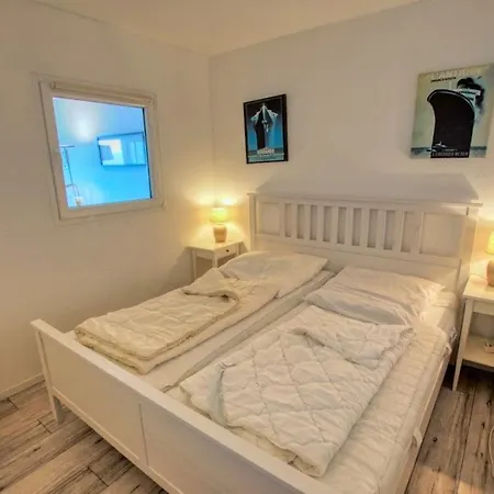 - Haus F, App 0f0303 Lägenhet
